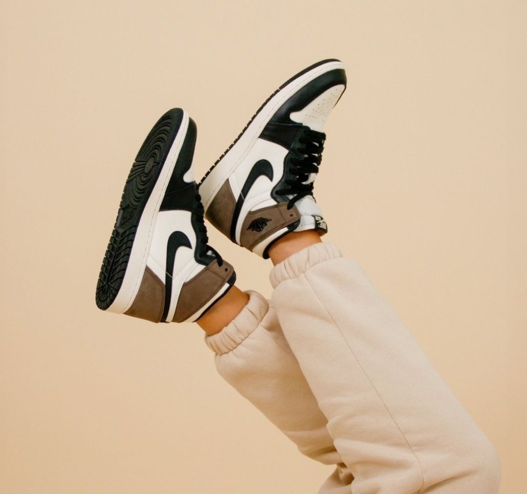 KADIN EN ÇOK SATANLAR