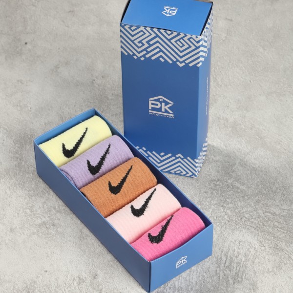 Nike Orta Çorap Box 1 Nike Orta Çorap Box 1