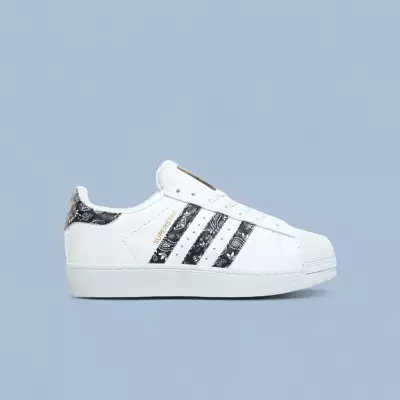 Adidas Superstar Desenli Beyaz Adidas Superstar Desenli Beyaz