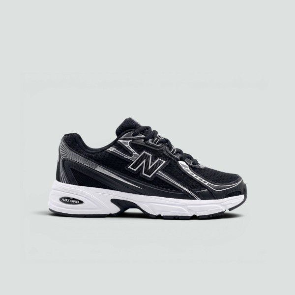 New Balance 740 Siyah Beyaz New Balance 740 Siyah Beyaz