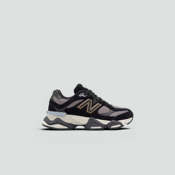 New Balance 9060 Çocuk Siyah Füme New Balance 9060 Çocuk Siyah Füme