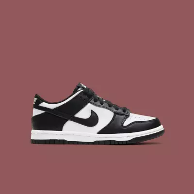 Nike Air Dunk Beyaz Siyah Nike Air Dunk Beyaz Siyah