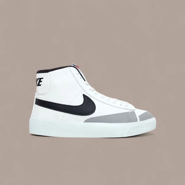 Nike Blazer Bilekli Beyaz Siyah Nike Blazer Bilekli Beyaz Siyah