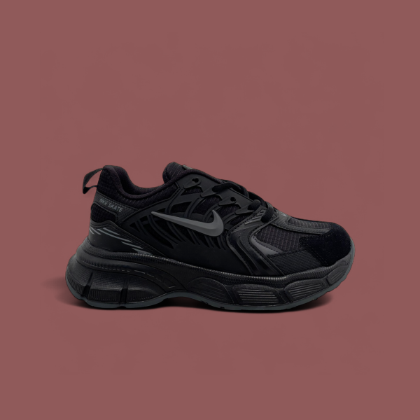NIKE SKATE Siyah Füme NIKE SKATE Siyah Füme