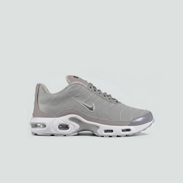 Nike TN Gri Nike TN Gri
