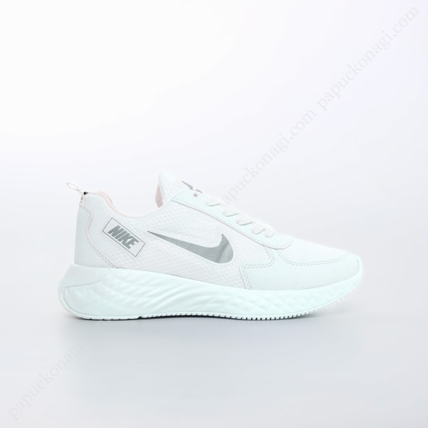 Nike Trail Beyaz Gri Nike Trail Beyaz Gri