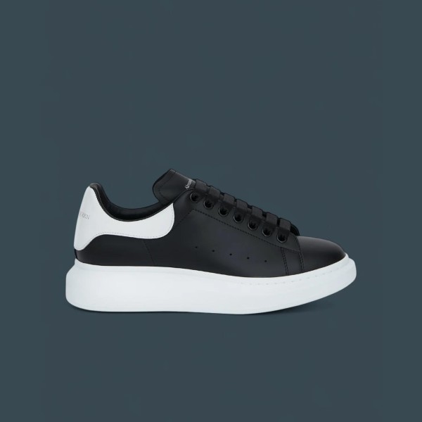 Outlet - Alexander Mcqueen Siyah Beyaz Outlet - Alexander Mcqueen Siyah Beyaz