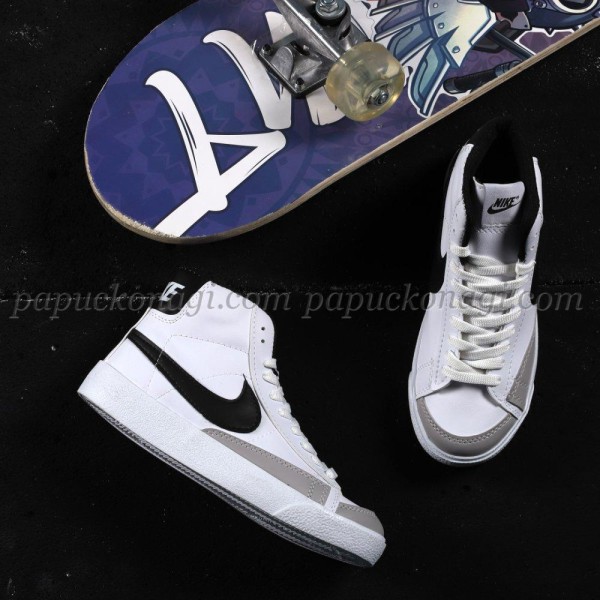 Outlet - Blazer Bilekli Beyaz Siyah Outlet - Blazer Bilekli Beyaz Siyah